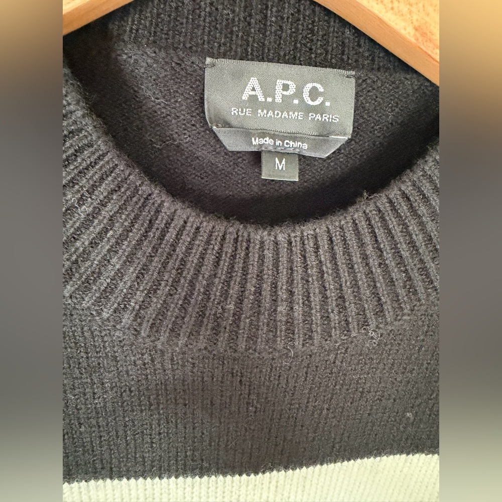 A.P.C. Penny Sweater - 100% wool Black and White Striped - size M - Picture 7 of 10